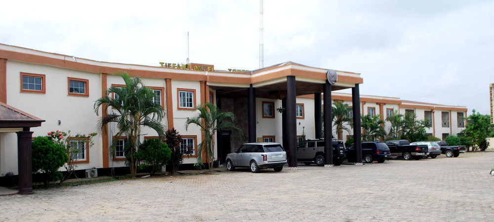 Tiffany Hotel And Towers Imogwu-Agwa Esterno foto